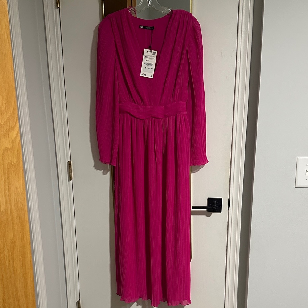 ZARA Fuchsia Long Sleeve Dress